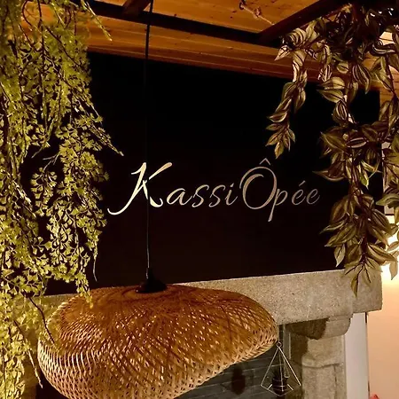 Kassiopee, Romantisme, Balnéo, Sauna Appartement