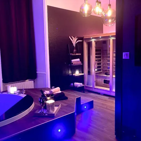 Kassiopee, Romantisme, Balnéo, Sauna Appartement