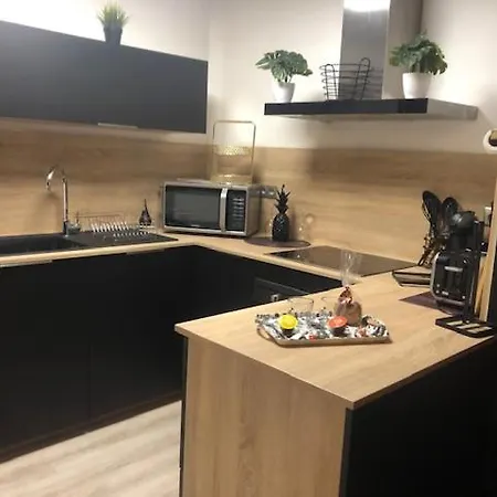Kassiopee, Romantisme, Balnéo, Sauna Appartement